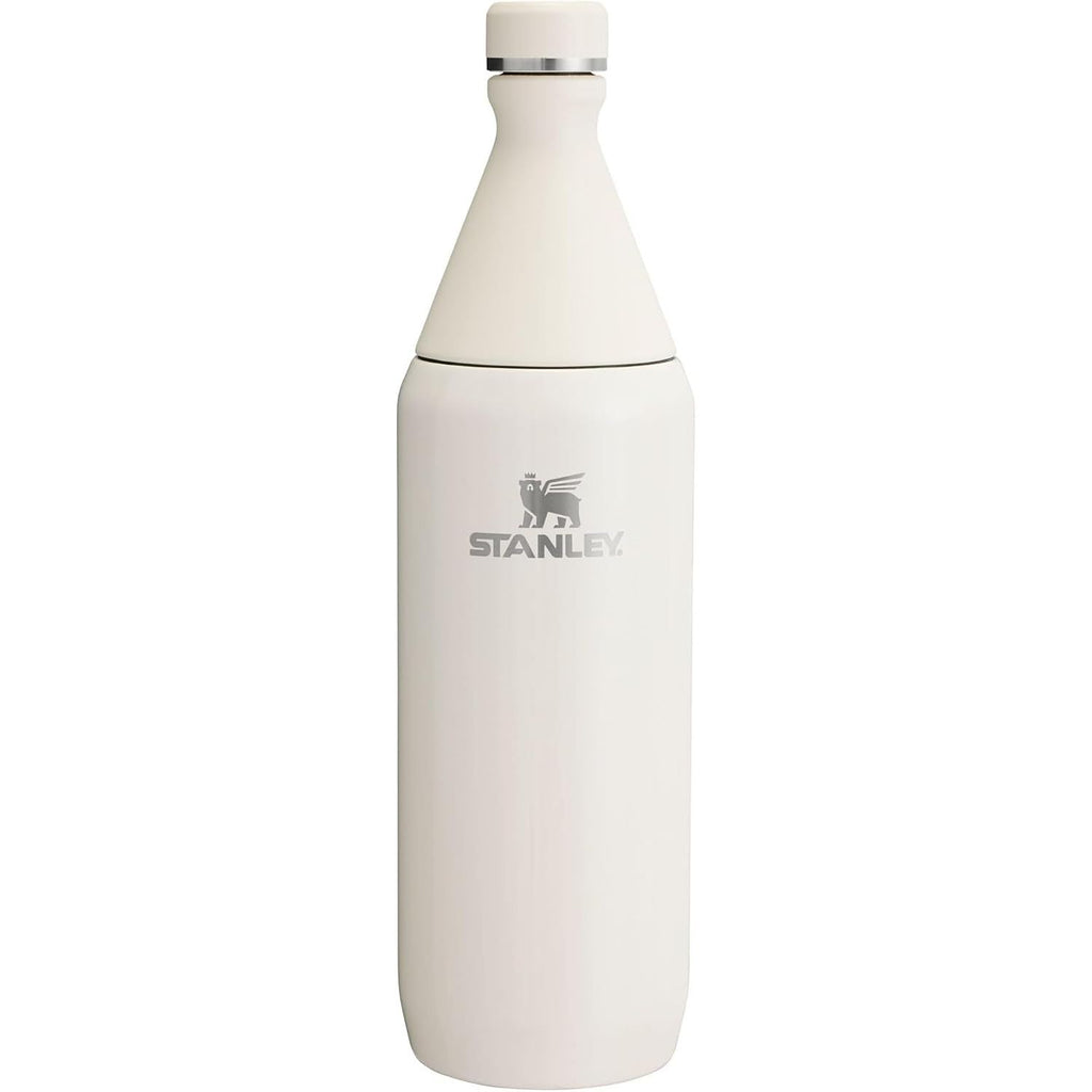 Stanley All Day Slim Bottle 20 oz | Schraubdeckel mit auslaufsicherer Dichtung | Schlankes Design für Reisen und Sport | Isolierter Edelstahl | BPA-frei | Creme