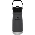 Stanley IceFlow Flip Straw Trinkflasche 17 oz | Integrierter Strohhalm für Reisen und Sport | Leicht und auslaufsicher | Isolierter Edelstahl | BPA-frei | Holzkohle