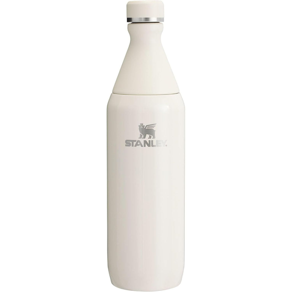 Stanley All Day Slim Bottle 20 oz | Schraubdeckel mit auslaufsicherer Dichtung | Schlankes Design für Reisen und Sport | Isolierter Edelstahl | BPA-frei | Creme