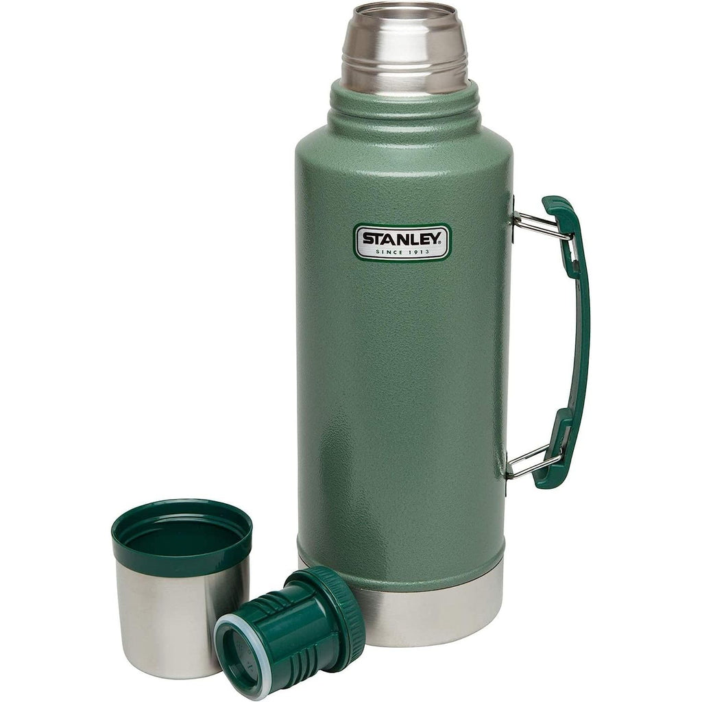 Stanley Heritage Classic Isolierflasche mit Griff 1,9 L | Weithals mit auslaufsicherem Becherdeckel | Hält Getränke heiß oder kalt für unterwegs | Isolierte Thermosflasche aus Edelstahl | Hammertone Grün