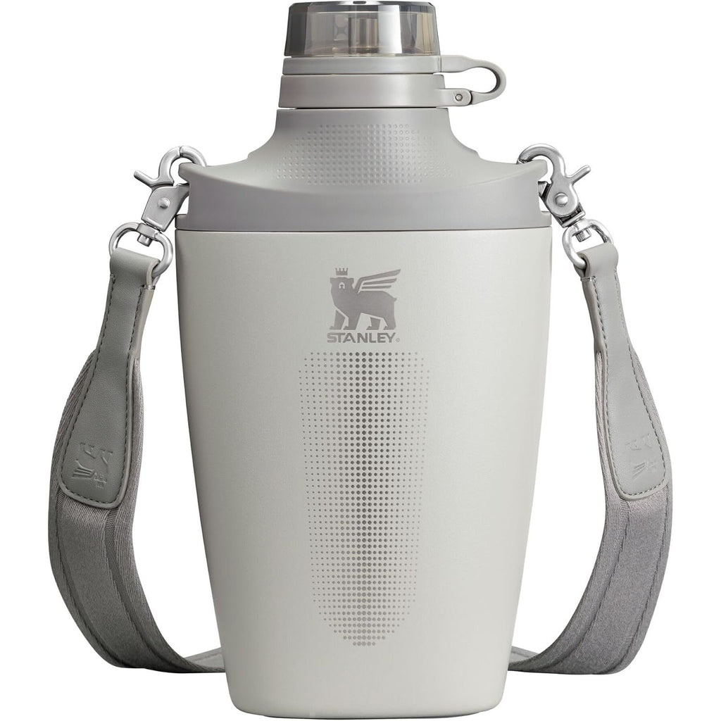 Stanley Cross Bottle 23 oz | Reise-Wasserflasche mit Jacquard-Riemen | Auslaufsicherer Tritan-Deckel mit abnehmbarem Strohhalm | Isolierter Edelstahl | BPA-frei | Schwarz
